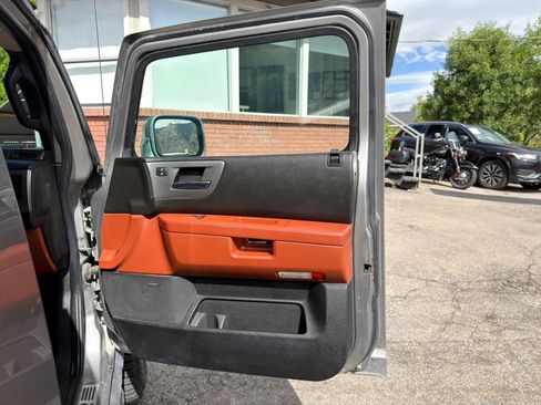 Used 2009 HUMMER H2 Luxury AWD/4WD image 10