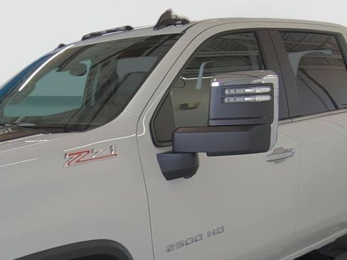 New 2026 Chevrolet Silverado 2500 LT w/ Z71 Chrome Sport Edition AWD/4WD image 8