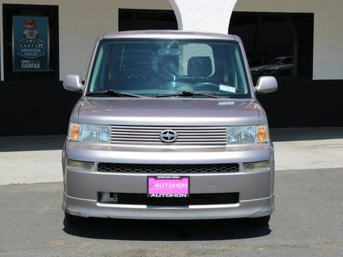 Used 2005 Scion xB image 32