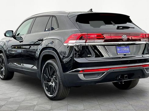 New 2026 Volkswagen Atlas Cross Sport SE image 4