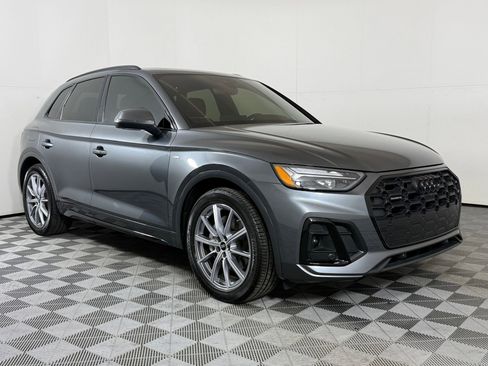 Certified 2023 Audi Q5 e Premium Plus w/ Premium Plus Package image 6