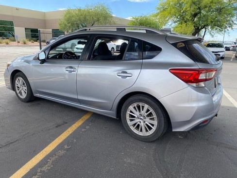 Used 2017 Subaru Impreza 2.0i Premium AWD/4WD image 2