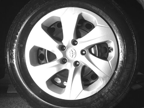 Used 2025 Toyota RAV4 LE AWD/4WD image 11