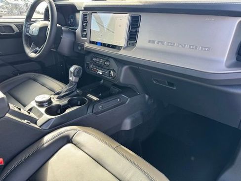 New 2025 Ford Bronco Outer Banks image 23