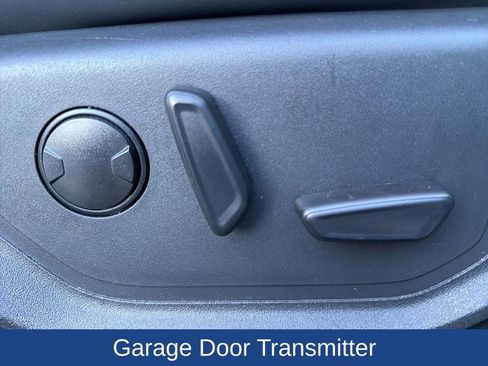 Certified 2024 Ford Expedition XLT image 29