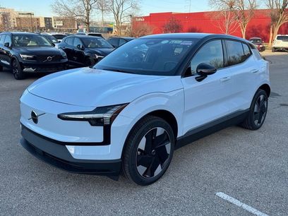 New 2026 Volvo EX30 Plus w/ Climate Package