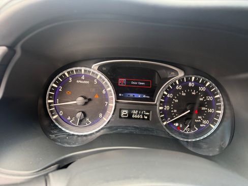 Used 2019 INFINITI QX60 Luxe w/ Essential Package AWD/4WD image 10