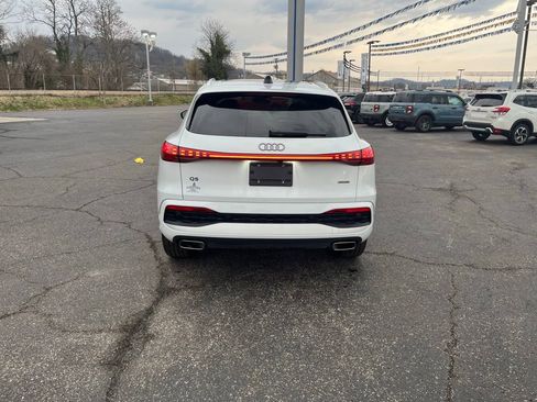 Used 2025 Audi Q5 Premium AWD/4WD image 6