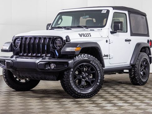 Used 2021 Jeep Wrangler Willys w/ LED Headlamp & Fog Lamp Group image 54