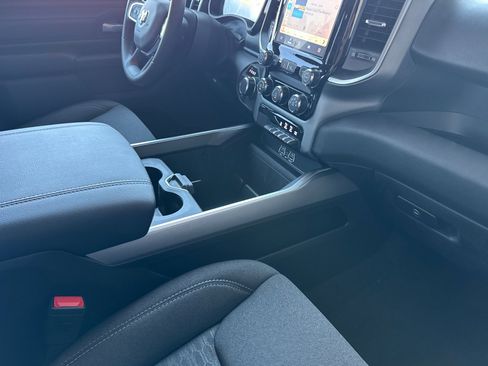 New 2026 RAM 1500 Express AWD/4WD image 14