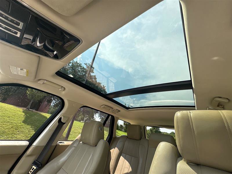Used 2015 Land Rover Range Rover Supercharged AWD/4WD image 19