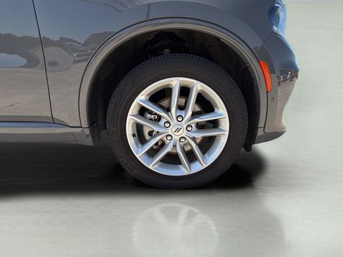 Certified 2025 Dodge Durango GT AWD/4WD image 9