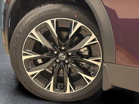 Used 2024 MAZDA CX-90 Plug-In Hybrid w/ Premium Plus image 37