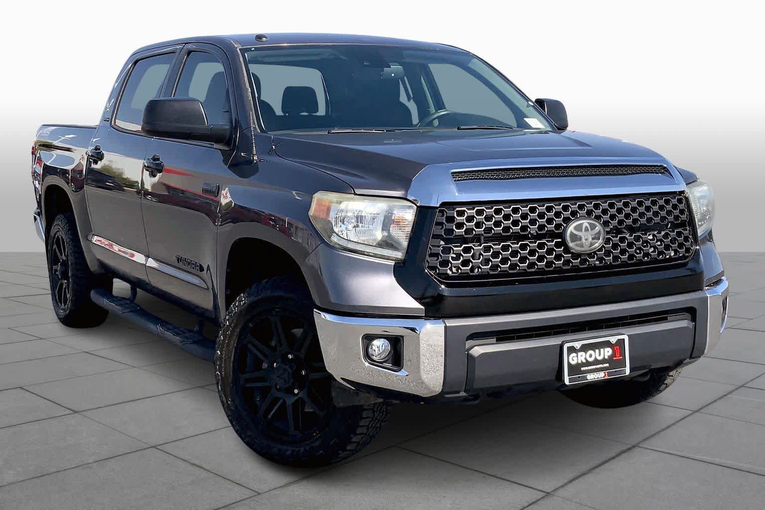 Used 2019 Toyota Tundra SR5 w/ SR5 Upgrade Package AWD/4WD image 3
