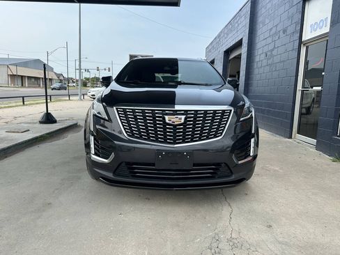 Used 2020 Cadillac XT5 Luxury FWD image 3