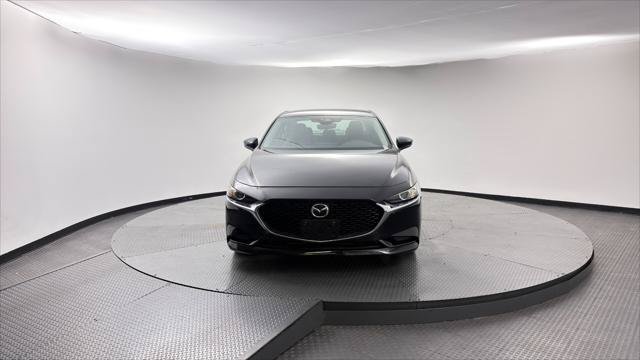 Used 2019 MAZDA MAZDA3 Sedan w/ Preferred Package FWD image 12