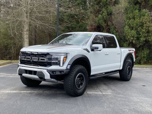 Used 2024 Ford F150 Raptor image 5