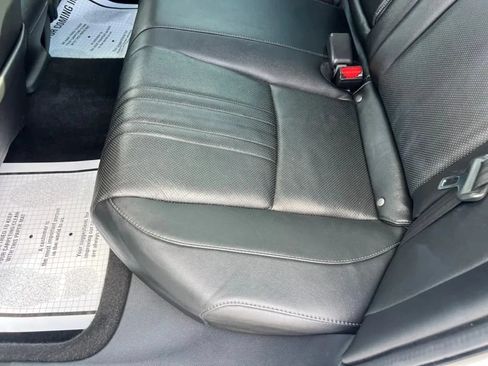 Used 2020 Honda Accord Touring image 22