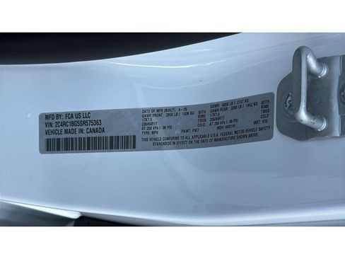 Used 2025 Chrysler Pacifica Select FWD image 30