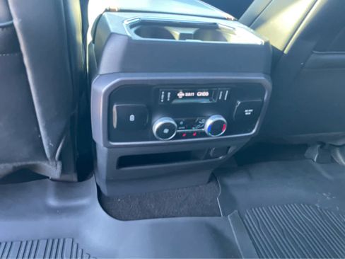 Used 2023 Ford Expedition Platinum image 37