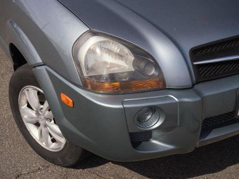 Used 2009 Hyundai Tucson GLS FWD image 3