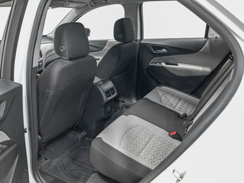 Used 2023 Chevrolet Equinox LS w/ LS Convenience Package image 26