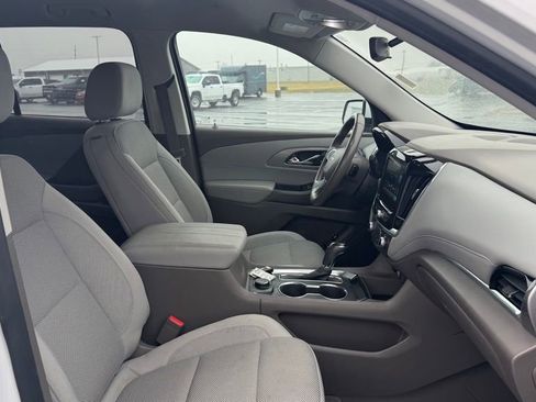 Used 2019 Chevrolet Traverse LT image 19