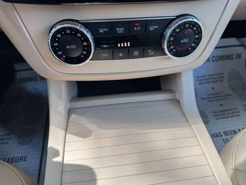 Used 2017 Mercedes-Benz GLE 350 4MATIC image 49