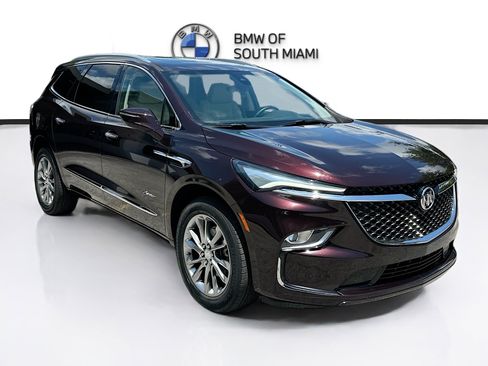 Used 2022 Buick Enclave Avenir FWD image 1