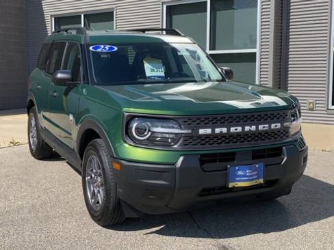 Certified 2025 Ford Bronco Sport Big Bend AWD/4WD image 4
