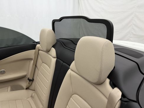 Used 2017 Mercedes-Benz C 300 4MATIC Cabriolet image 7