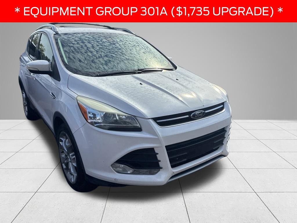 Used 2016 Ford Escape Titanium w/ Equipment Group 301A AWD/4WD image 3