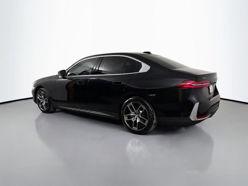 New 2026 BMW 530i xDrive w/ Premium Package image 7