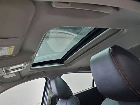 Used 2016 MAZDA MAZDA3 i Grand Touring image 22