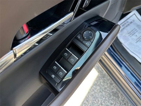 Used 2021 MAZDA CX-30 AWD 2.5 S w/ Premium Package image 19