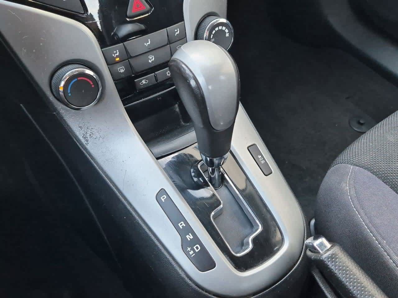 Used 2014 Chevrolet Cruze LT FWD image 29