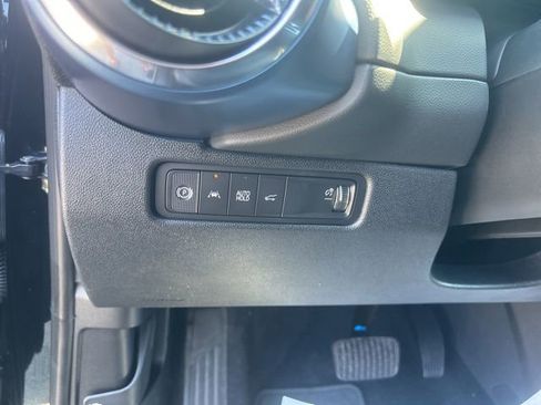 New 2026 Chevrolet Equinox EV LT image 17