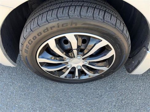 Used 2008 Nissan Sentra 2.0 S w/ Convenience Plus Pkg image 30