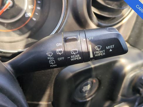 Used 2018 Jeep Wrangler Sport image 30