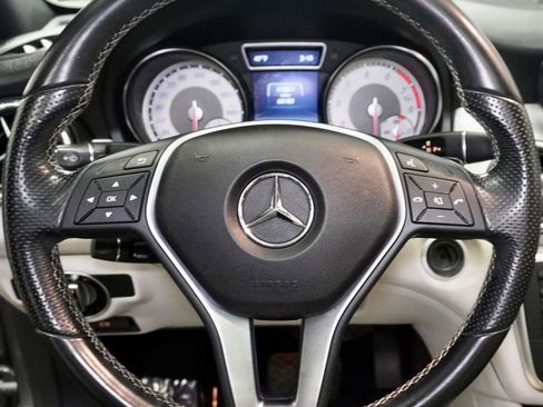 Used 2014 Mercedes-Benz CLA 250 4MATIC image 12