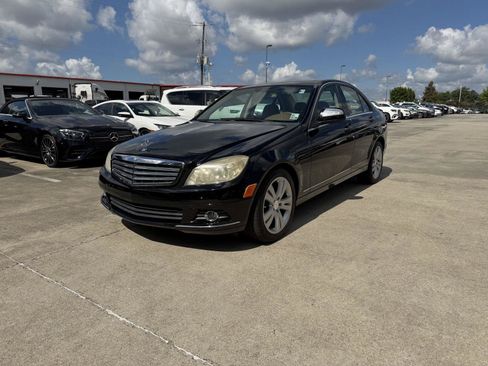 Used 2008 Mercedes-Benz C 300 Sedan image 3