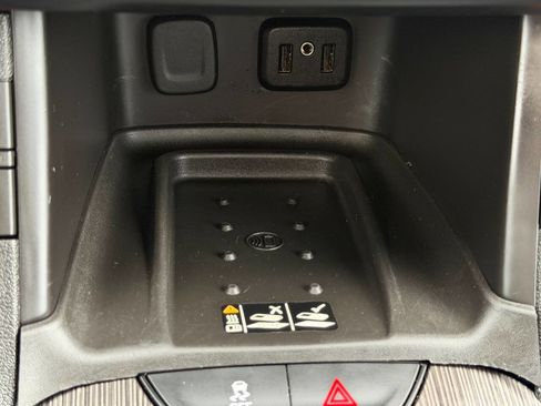 Used 2019 GMC Acadia SLT w/ LPO, Floor Liner Package image 51
