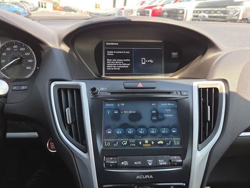 Used 2018 Acura TLX FWD image 18