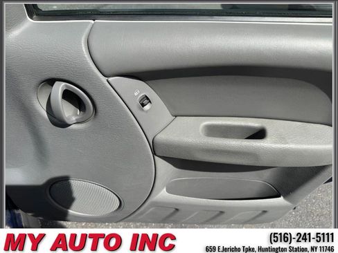 Used 2006 Jeep Liberty Sport w/ Off Road Group AWD/4WD image 27