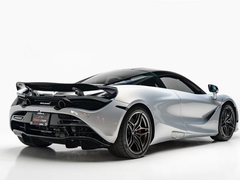 Used 2018 McLaren 720S Performance image 8