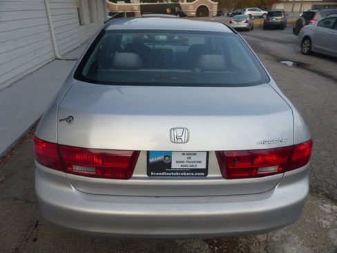 Used 2005 Honda Accord EX image 6