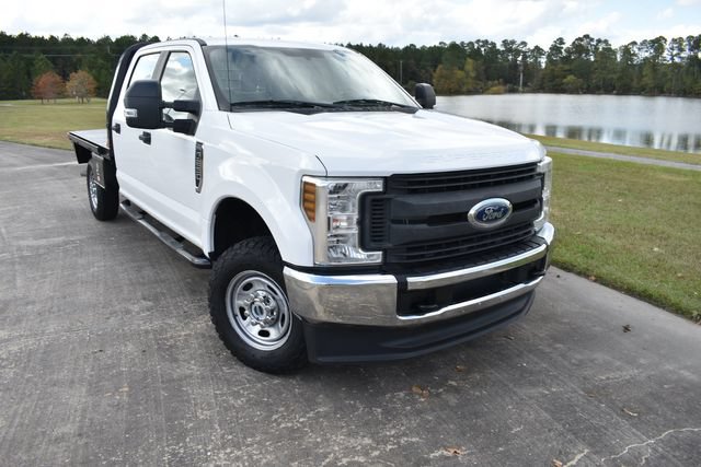 Used 2019 Ford F250 XL w/ Power Equipment Group AWD/4WD image 2