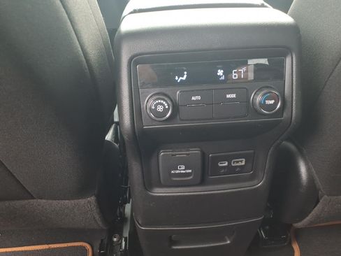 Used 2023 GMC Acadia AT4 AWD/4WD image 15