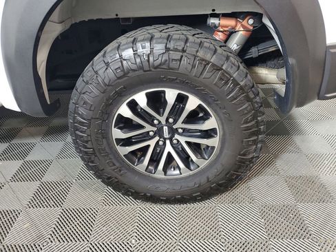 Used 2019 Ford F150 Raptor w/ Equipment Group 801A Mid AWD/4WD image 10