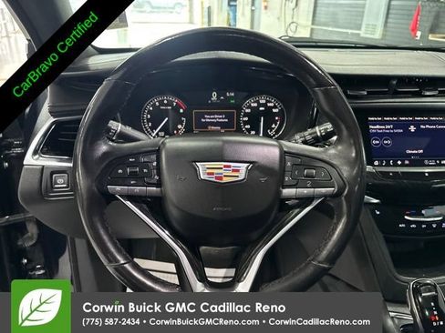Used 2021 Cadillac XT6 Premium Luxury AWD/4WD image 23
